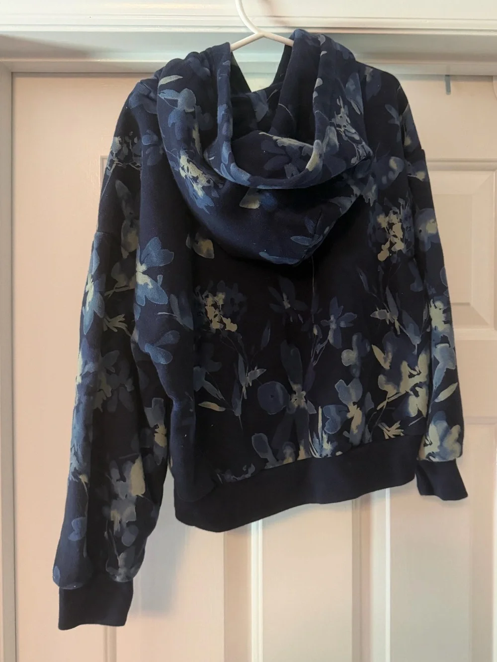 GAP hooded sweatshirt